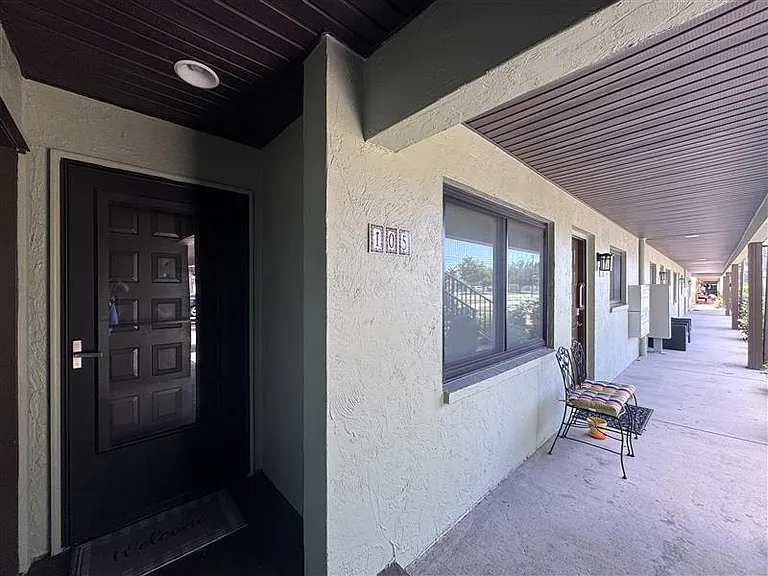 1258 Barbara Dr #105 — Photo 4