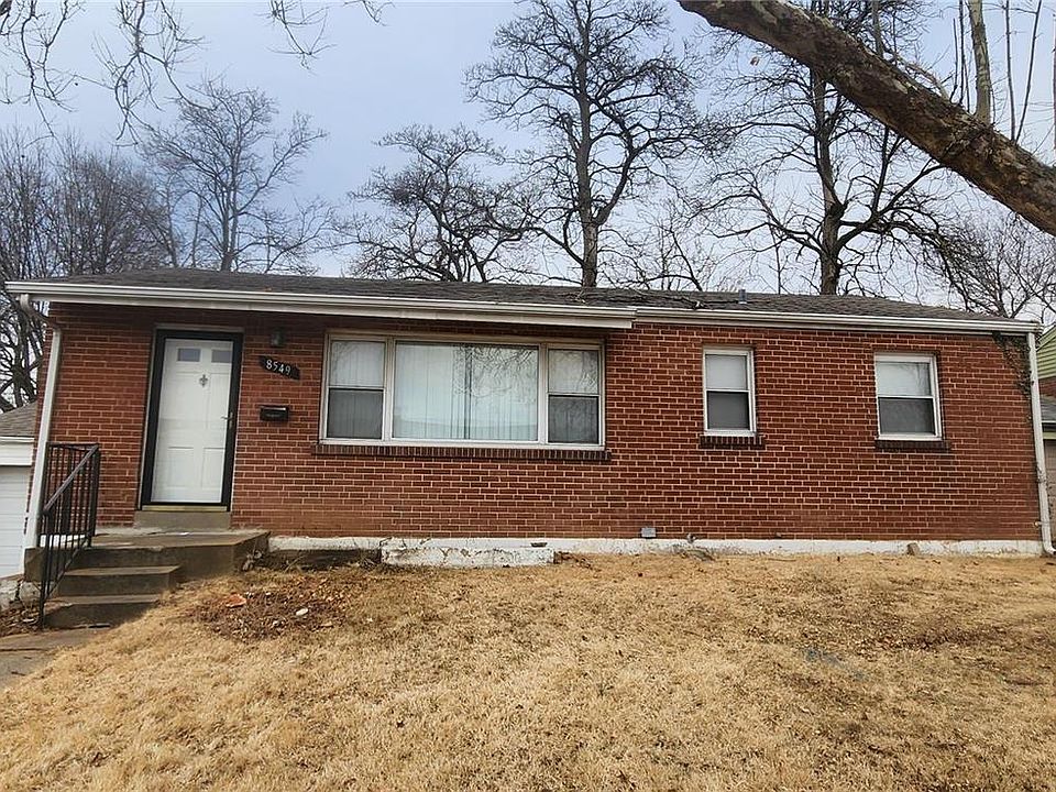 1st image of 8549 Everett Ave