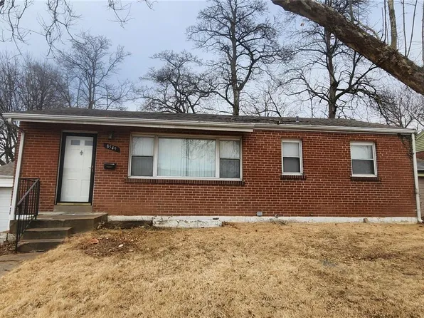 8549 Everett Ave, Saint Louis, MO 63117