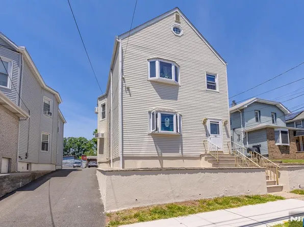 137 Uhland St, East Rutherford, NJ 07073