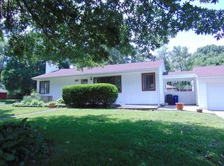 307 Elmwood Dr, Champaign, IL 61821