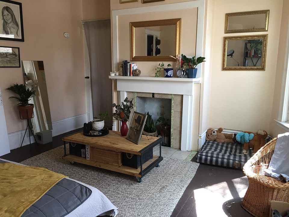 2nd image of 219 N Wahsatch Ave #3