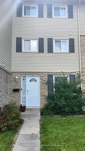 500 Grey St #D Photo 1