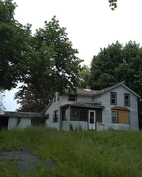 2nd image of 958 W Kendall Rd