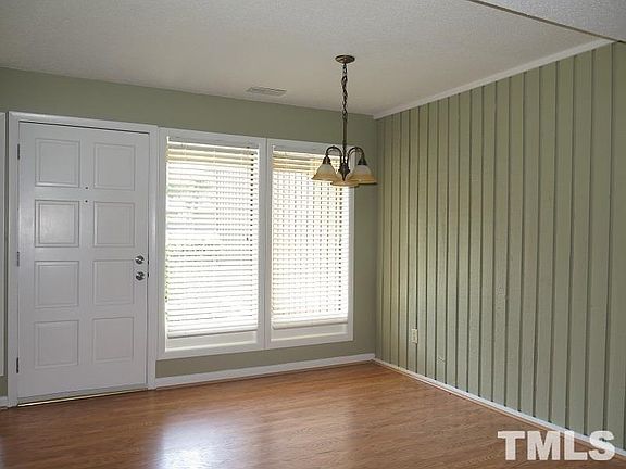 2nd image of 307 Oak Tree Dr #307