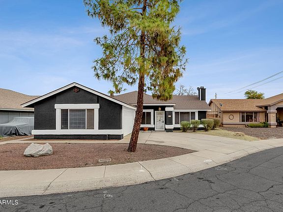 2nd image of 5021 N 86TH Avenue