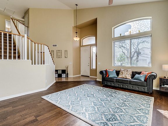 3rd image of 351 W Sacaton Canyon Dr