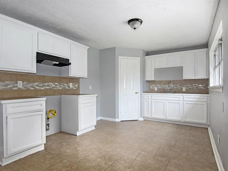 7244 Rhobell St — Photo 11