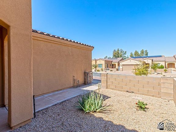 4th image of 6017 E Overlook Ln