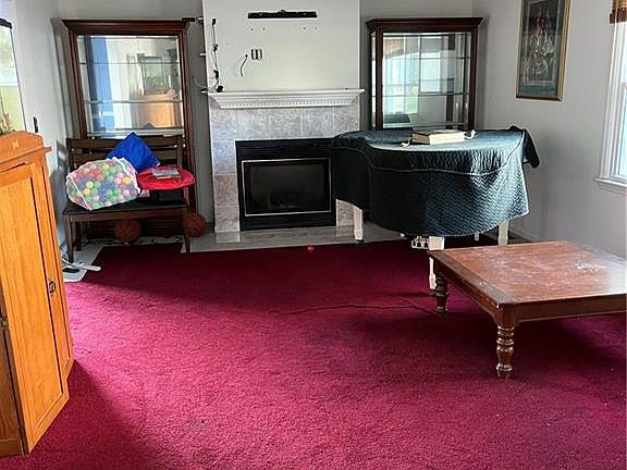 3rd image of 4412 Brandon Ln