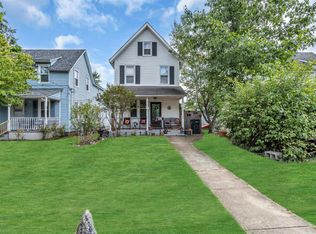 562 Bainbridge Ave, Mays Landing, NJ 08330