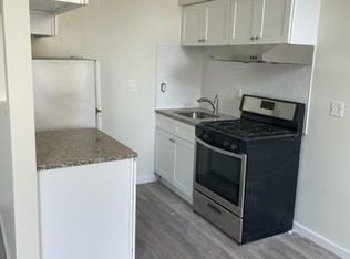 924 Arch St APT I, Philadelphia, PA 19107