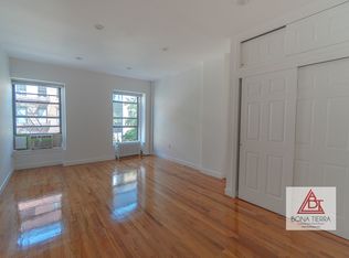 348 E 50th St APT 2D, New York, NY 10022