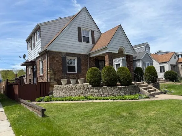 1446 Warwick Ave, Whiting, IN 46394