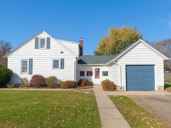 925 S Prairie St, Lake City, MN 55041