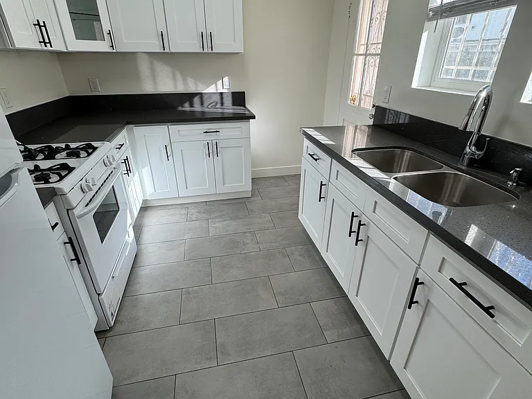 6164 W Olympic Blvd #6166 — Photo 4