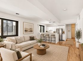518 Gregory Ave, Weehawken, NJ