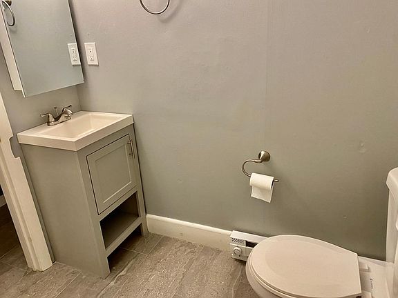 5th image of 67 School St #1F