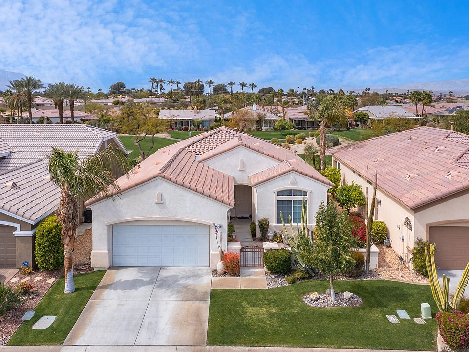 1st image of 43381 Saint Andrews Dr