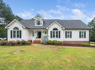 6737 Vernie Dr, Raleigh, NC 27603