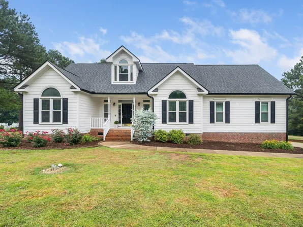 6737 Vernie Dr, Raleigh, NC 27603