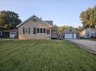 3929 4th Ave #A, East Moline, IL 61244