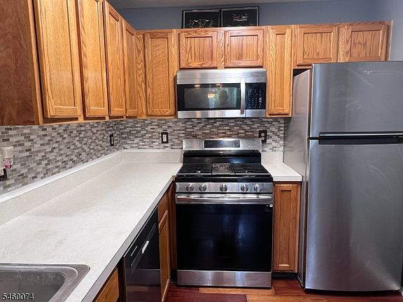 5th image of 1507 Squirrel Rd