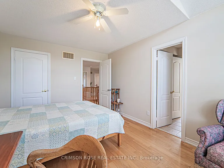 5420 Valleyhigh Dr #4 — Photo 29