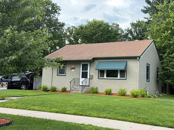 539 Brisbin St, Anoka, MN 55303