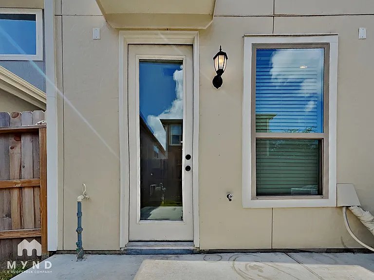 10210 Alder Ridge Dr — Photo 24