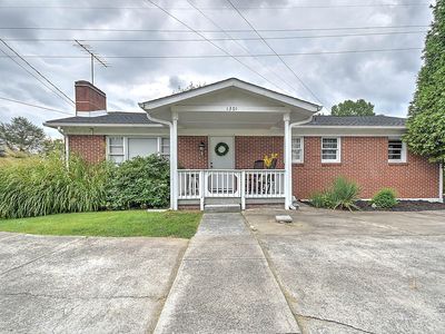 1301 Indian Hills Dr, Bristol, TN, 37620