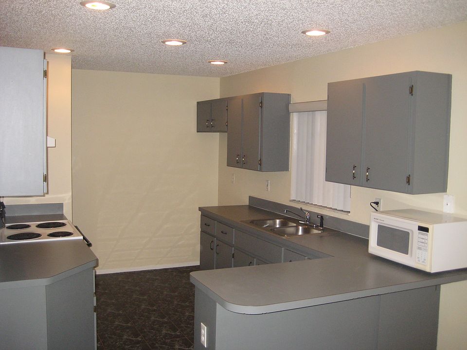 2nd image of 13015 Seybold Dr
