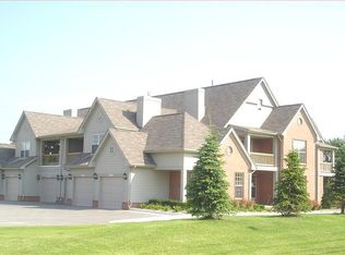 28712 Sheffield Ct, Chesterfield, MI 48047