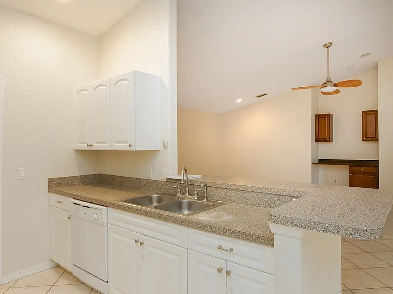 2157 Tejon Ave — Photo 16