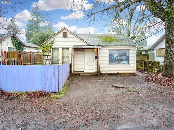 414 Pleasant Ave, Oregon City, OR 97045