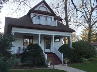 303 N Meadow St, Grant Park, IL 60940