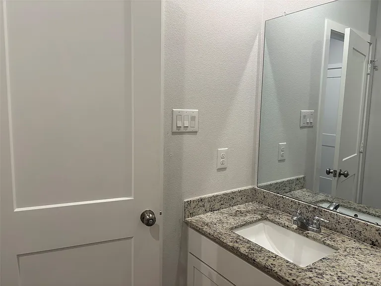 5735 Blue Grama Dr — Photo 11