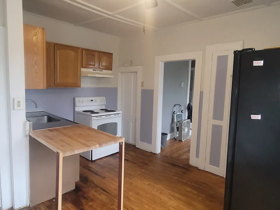 31-33 Porter St #31B