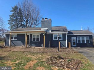 212 Barcroft Rd, York, PA 17406