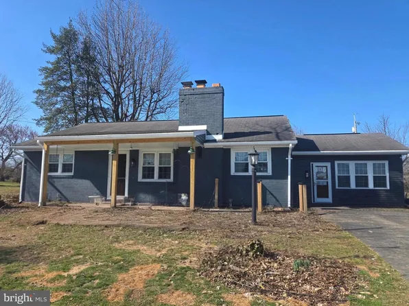 212 Barcroft Rd, York, PA 17406