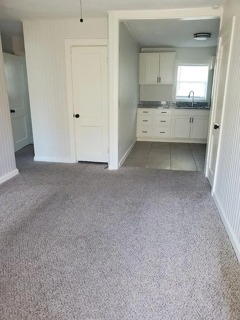 2 bed, 1.0 bath, 657 sqft, $800 — Photo 4