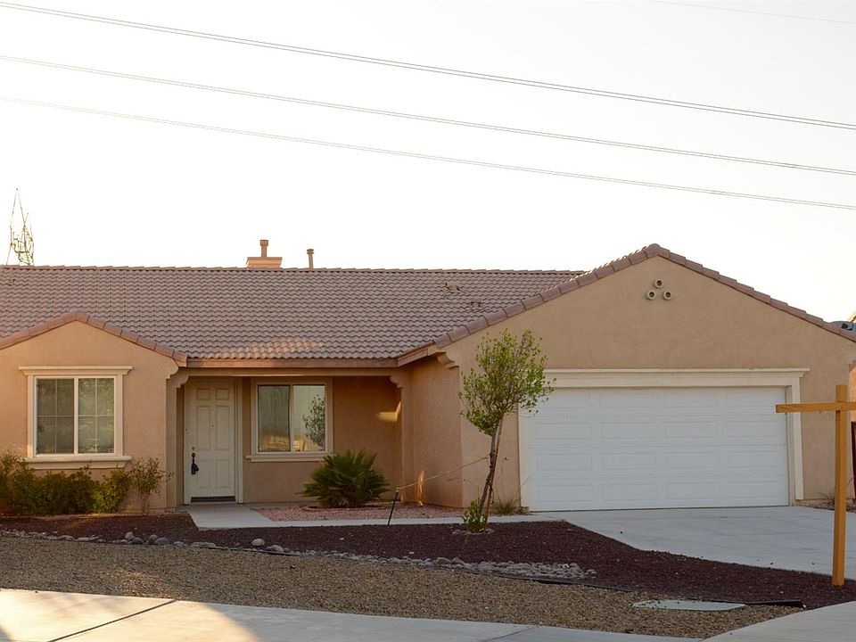 1st image of 15628 Moccasin Ct