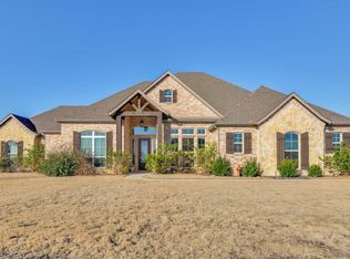 5811 Sweetwater Dr, Midlothian, TX 76065