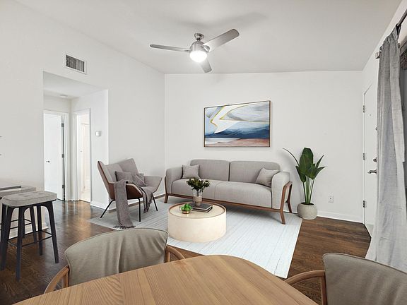 4th image of 1503 W 9th St APT 204