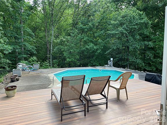 2nd image of 4242 John Ritchie Rd