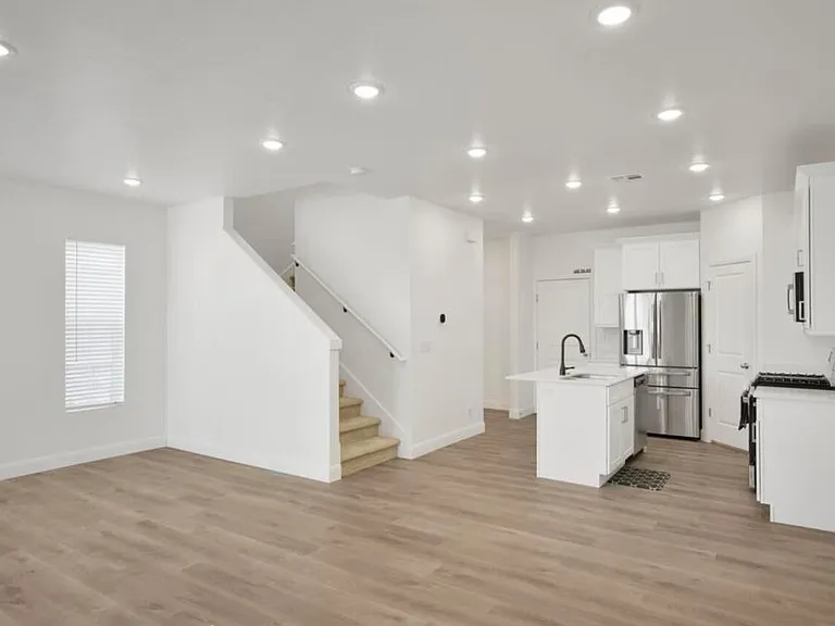 6009 S Carnelian Pkwy #6009 — Photo 2