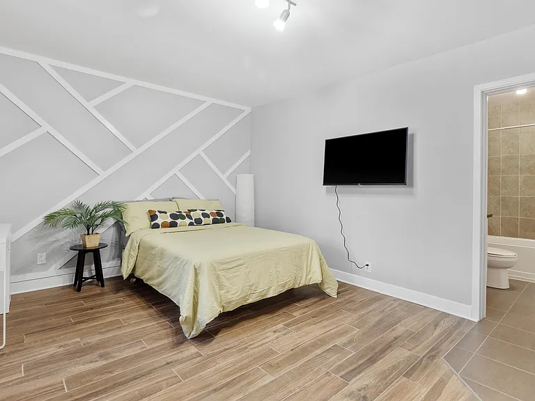 467 Slater St — Photo 33