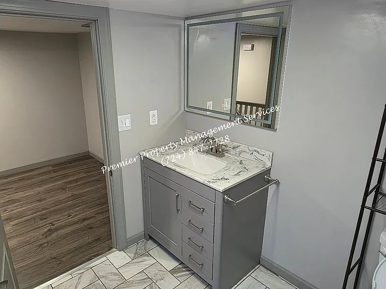 1119 Riverside Dr #2 — Photo 17