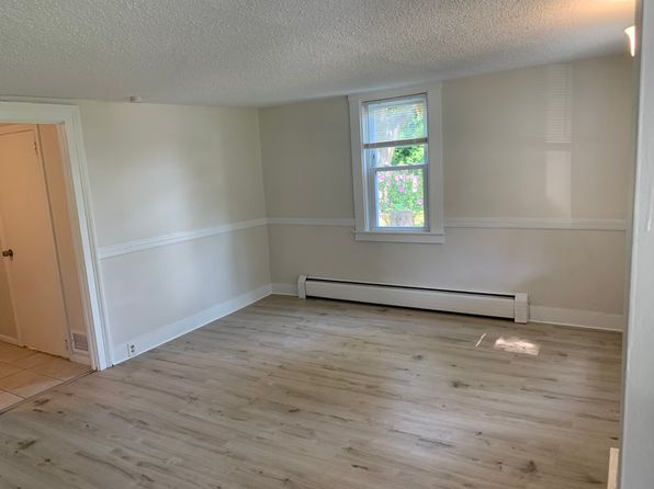 2 Cooper St