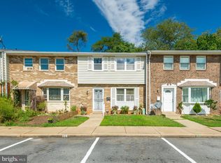 122 Key Pkwy, Frederick, MD 21702